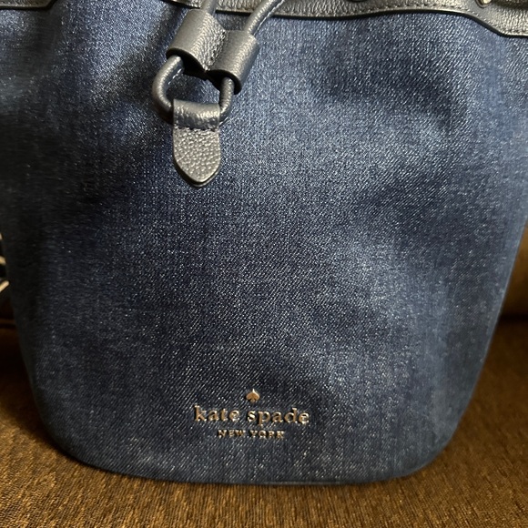 Kate spade denim bucket bag - Picture 2 of 7